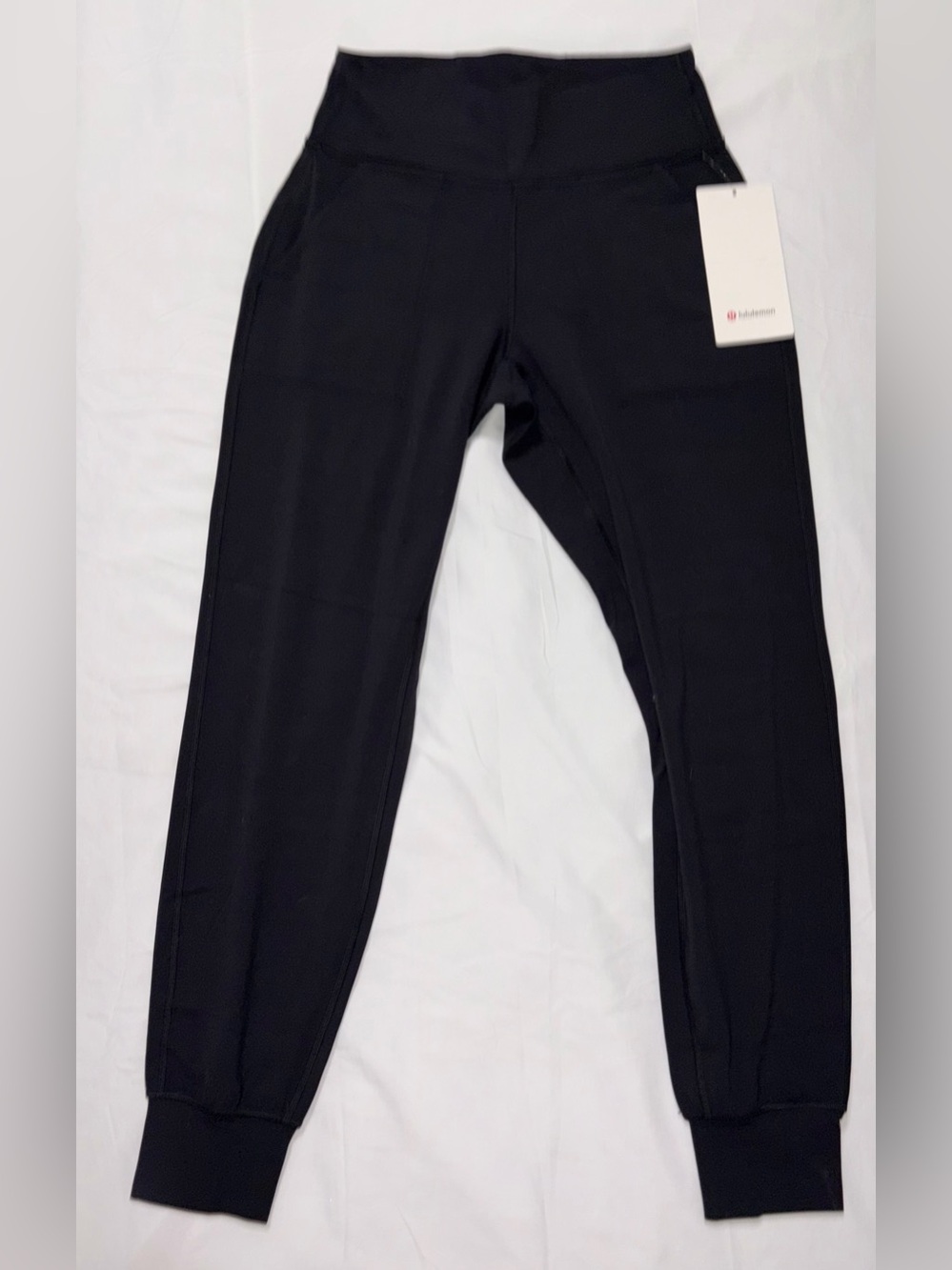 NWT*LULULEMON*SIZE 6* ALIGN HIGH RISE JOGGER*AUTHENTIC*BLACK*$118 RETAIL*25” LNG - Picture 16 of 16